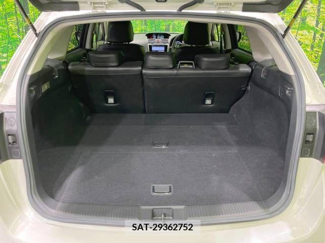 Subaru LEVORG 2016-12 240466-11