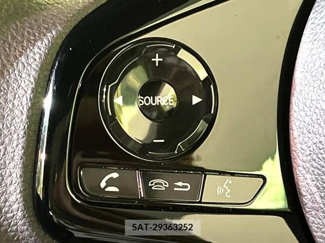 Honda N BOX CUSTOM 2021-10 246543-5