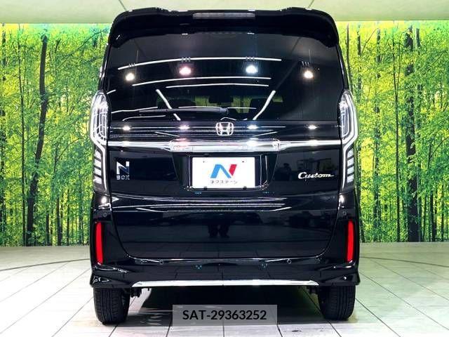 Honda N BOX CUSTOM 2021-10 246543-15
