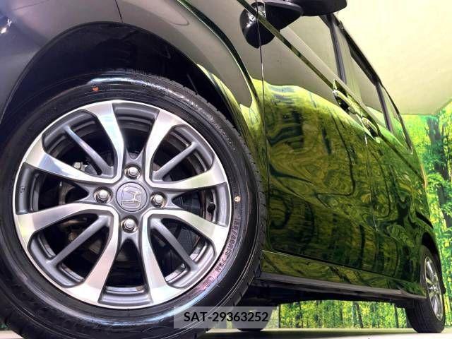 Honda N BOX CUSTOM 2021-10 246543-13