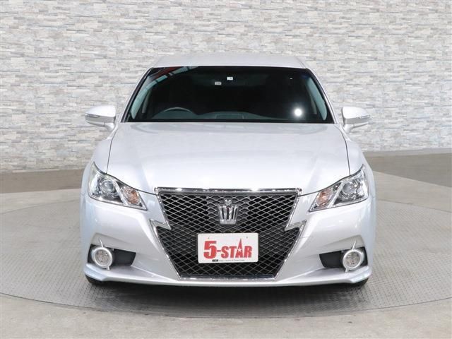 Toyota CROWN SEDAN 2015-03 28211-5