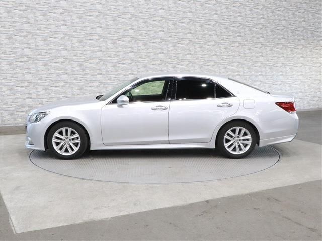 Toyota CROWN SEDAN 2015-03 28211-6