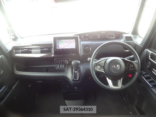 Honda N BOX CUSTOM 2018-09 234236-2