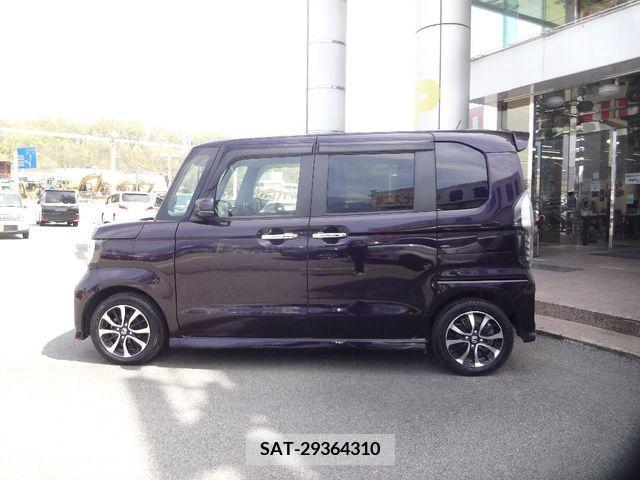 Honda N BOX CUSTOM 2018-09 234236-4