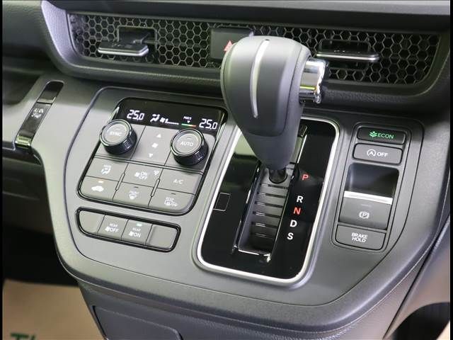 Honda e 2023-06 4639-9