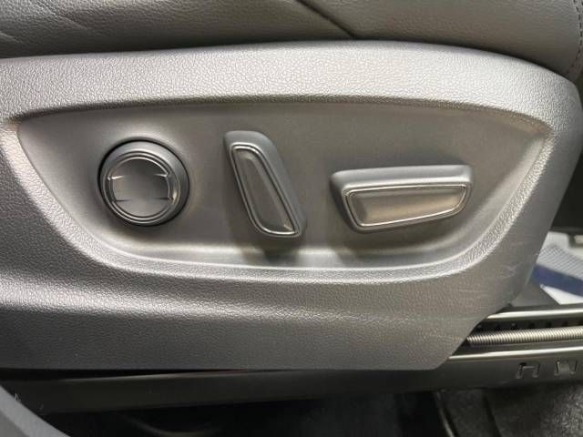 Toyota COROLLA CROSS 2022-06 194945-7