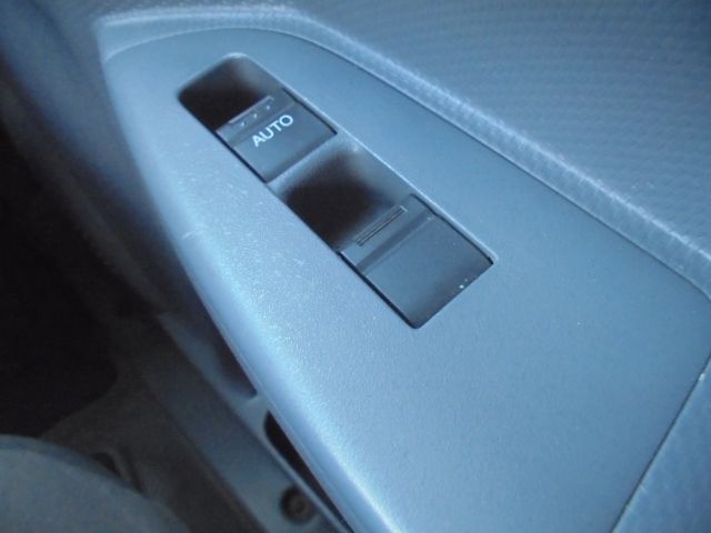 Nissan ATLAS 2011-12 10844-11