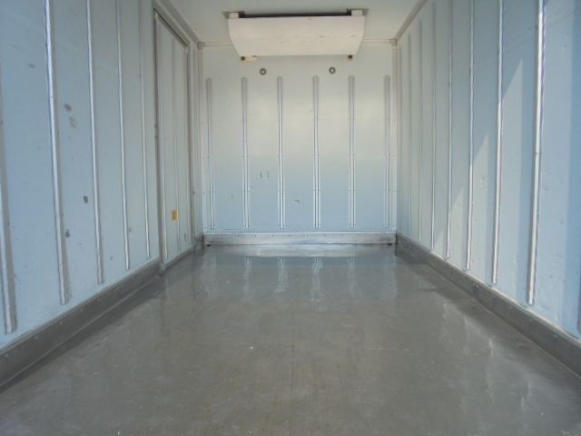 Nissan ATLAS 2011-12 10844-29