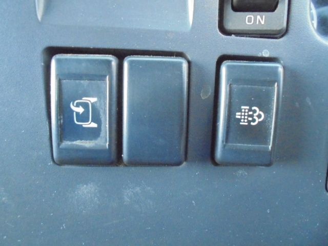 Nissan ATLAS 2011-12 10844-13