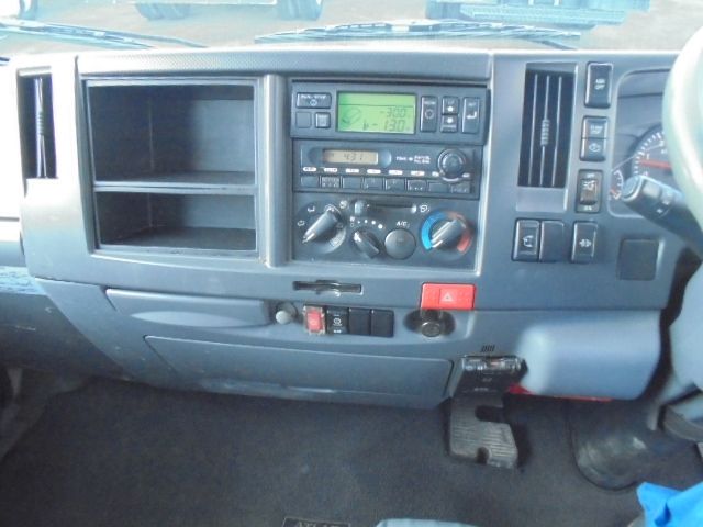 Nissan ATLAS 2011-12 10844-14