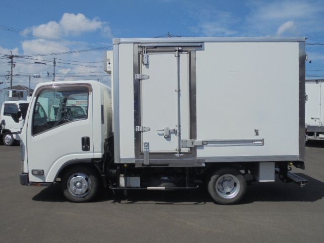 Nissan ATLAS 2011-12 10844-3