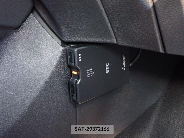 Nissan NOTE 2023-02 374959-6