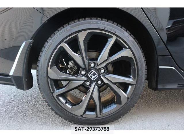 Honda CIVIC 2017-12 372131-11