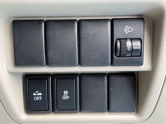 Nissan CLIPPER RIO 2018-05 4786-22