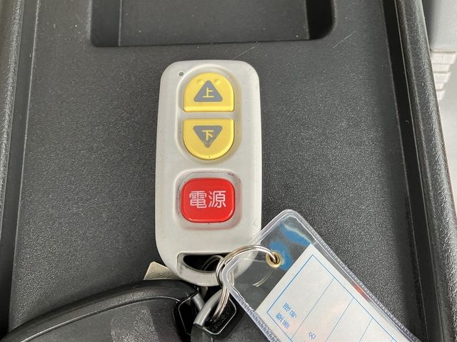 Nissan CLIPPER RIO 2018-05 4786-13