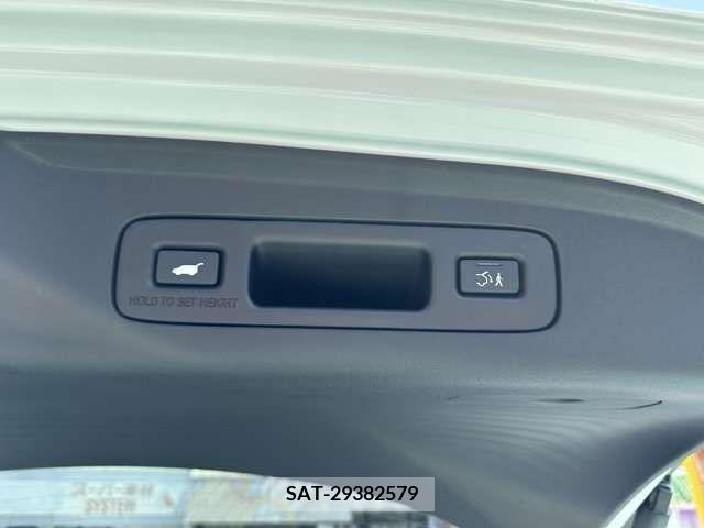 Honda ZR-V 2024-04 315515-9