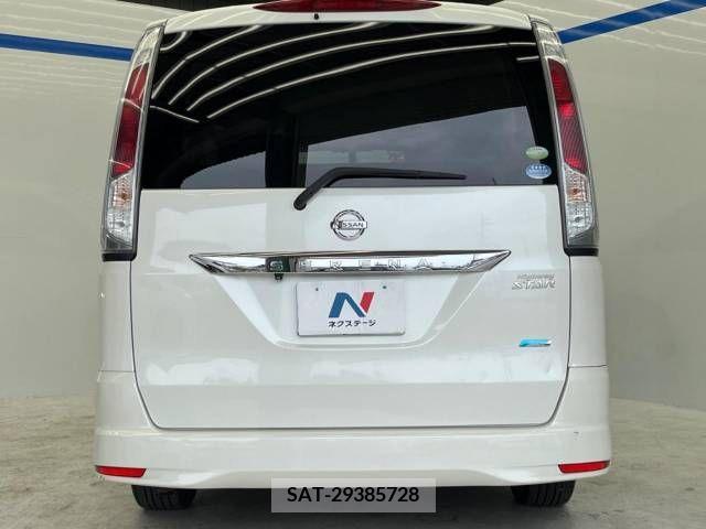 Nissan SERENA 2011-11 386747-11