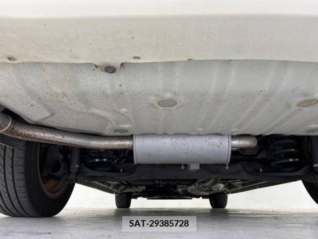 Nissan SERENA 2011-11 386747-18