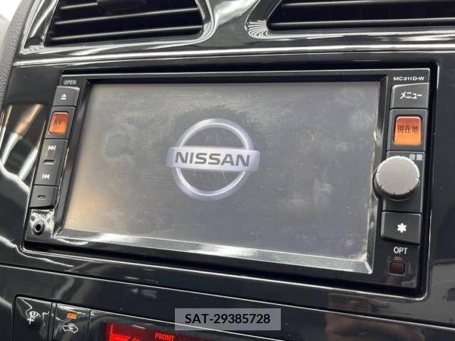Nissan SERENA 2011-11 386747-2