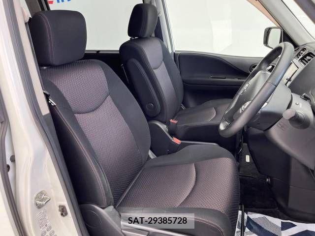Nissan SERENA 2011-11 386747-14