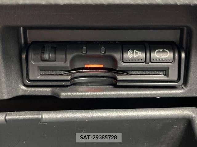 Nissan SERENA 2011-11 386747-4