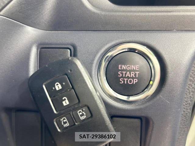 Toyota VOXY 2015-04 288852-7