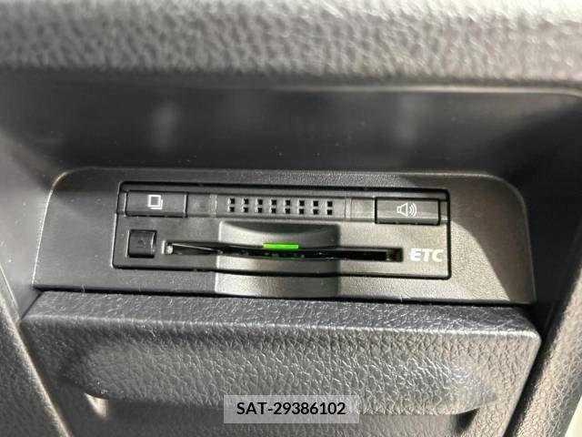 Toyota VOXY 2015-04 288852-6