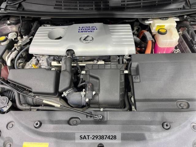 Lexus CT 2011-07 215633-18