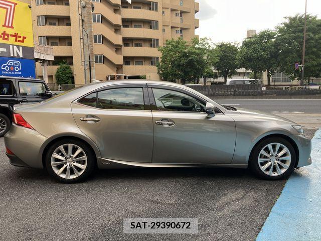 Lexus IS 2013-09 275449-18
