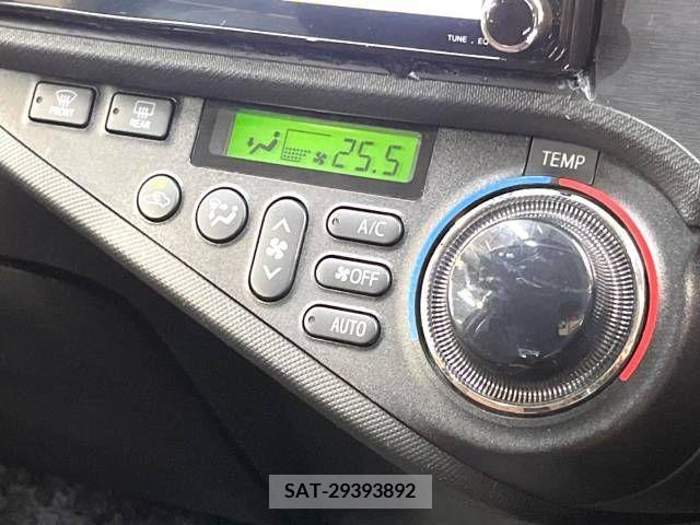 Toyota AQUA 2012-07 314092-7