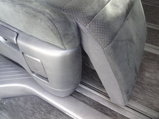 Toyota ALPHARD 2010-05 12540-9