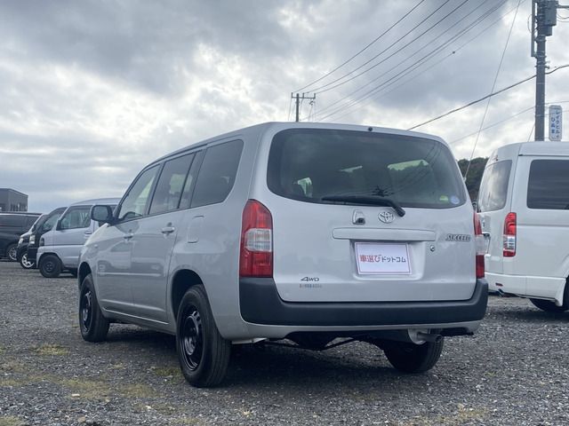 Toyota SUCCEED VAN 2014-10 1333-5