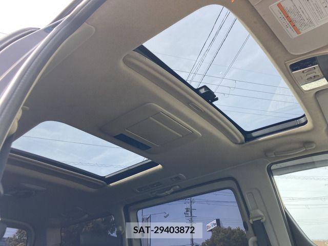 Nissan ELGRAND 2008-12 268475-8
