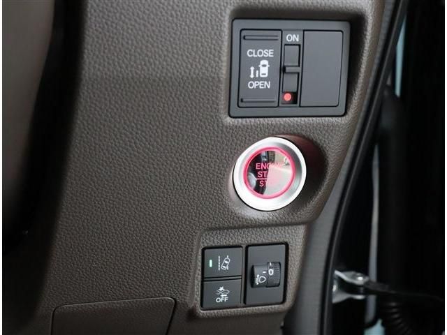 Honda N BOX 2023-08 189872-2