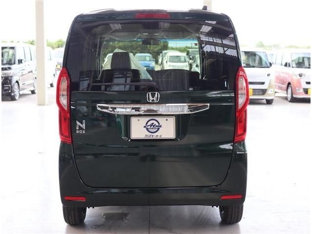 Honda N BOX 2023-08 189872-21