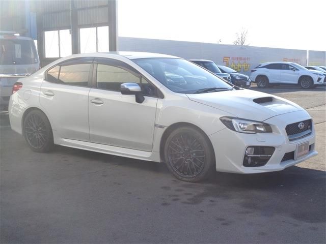 Subaru WRX STI 2017-01 2242-2