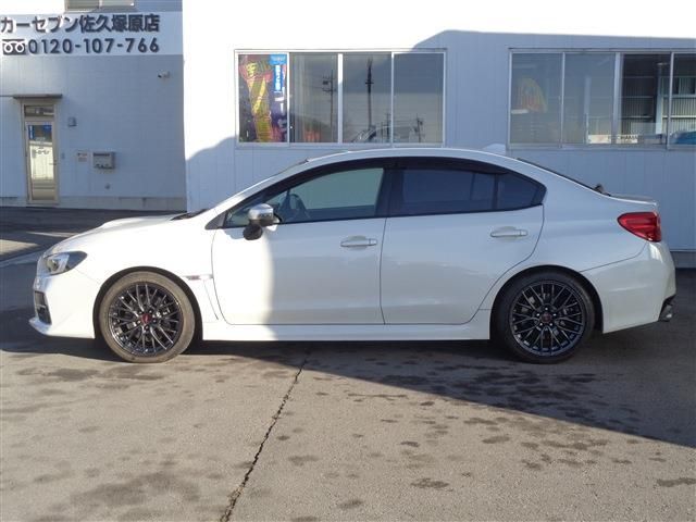 Subaru WRX STI 2017-01 2242-7