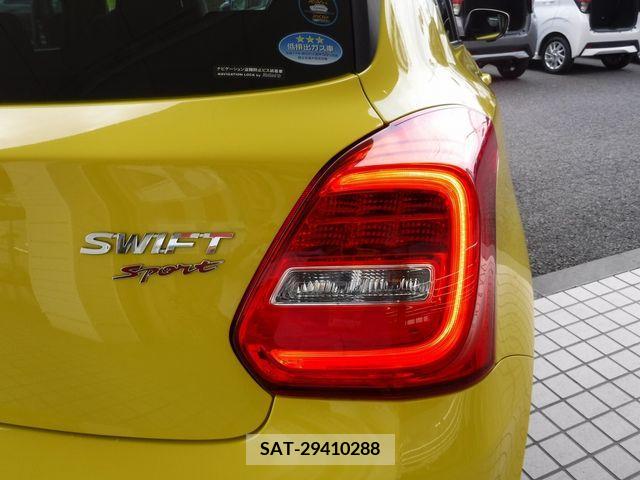 Suzuki SWIFT 2018-03 340373-6