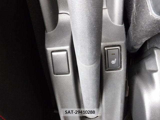 Suzuki SWIFT 2018-03 340373-15