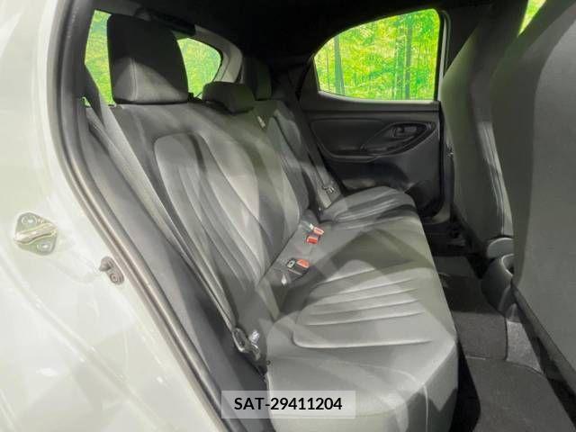 Toyota YARIS 2023-03 290772-5