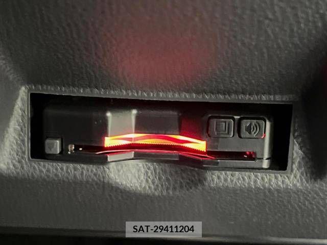 Toyota YARIS 2023-03 290772-3