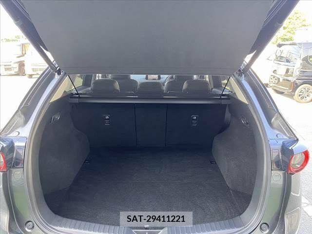 Mazda CX-5 2018-08 358641-18