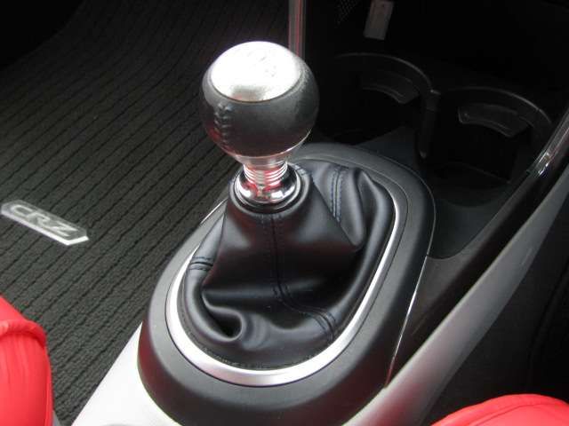 Honda CR-Z 2011-02 17084-7
