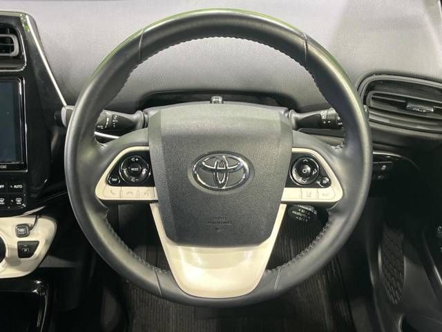 Toyota PRIUS 2018-11 185840-11