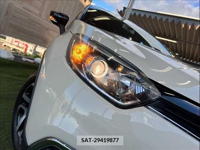 Renault CAPTUR 2015-12 212843-19