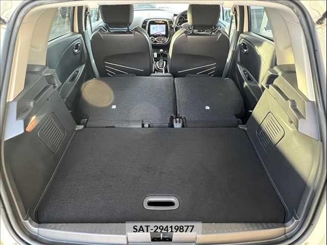Renault CAPTUR 2015-12 212843-17
