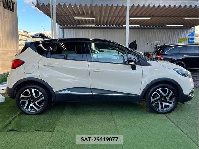 Renault CAPTUR 2015-12 212843-14