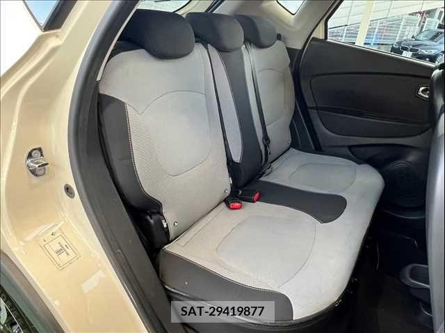 Renault CAPTUR 2015-12 212843-5