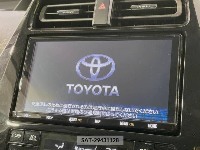 Toyota PRIUS 2019-08 209671-2