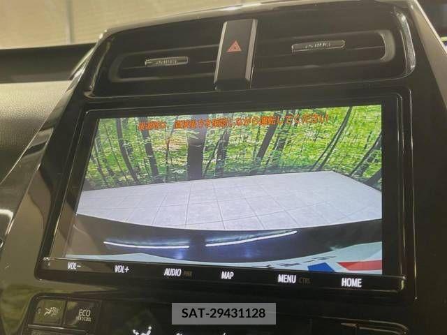 Toyota PRIUS 2019-08 209671-3